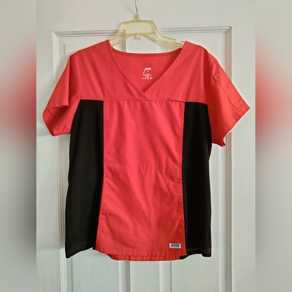 Mobb Red and Black Short Sleeve Scrub Women's Top